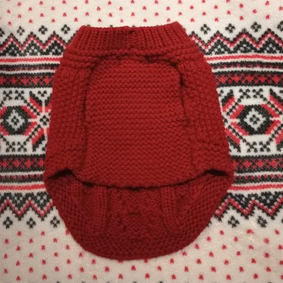 Max Studio Pet Cable-Knit Dog Sweater, Size S, Pre-Owned - Picture 2 of 3